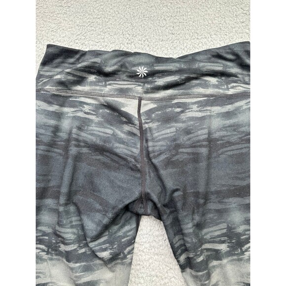 Athleta Gusset cool max Leggings size medium - Picture 7 of 8